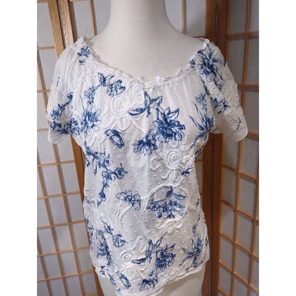 Lemon Grass Sm Off-Shoulder Embroidered Floral Boho Blouse